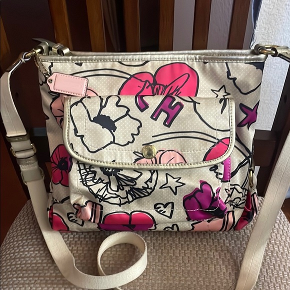 Coach 19229 Poppy Floral crossbody - Picture 1 of 9